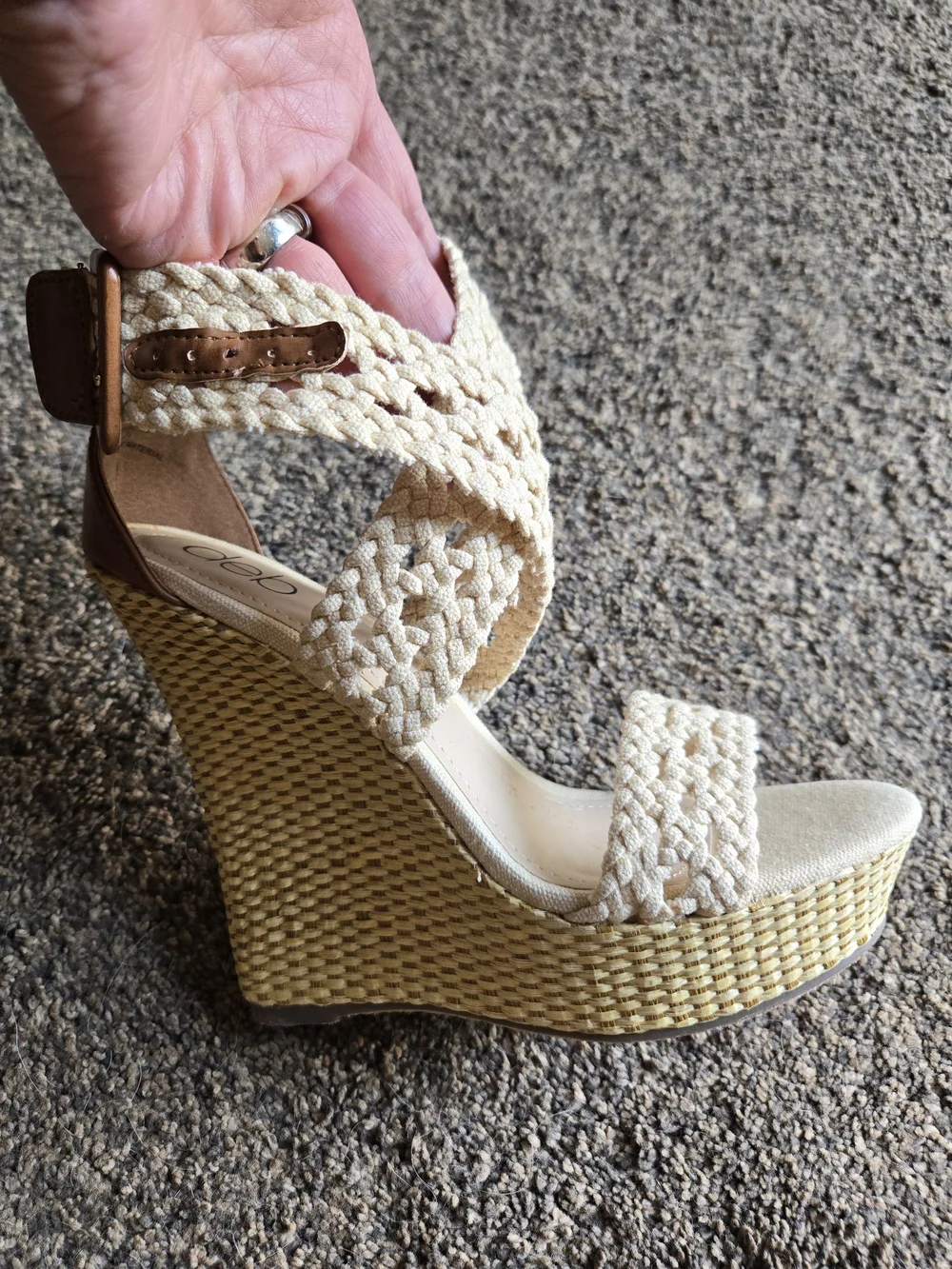 Brand New Wedge Sandals 👡✨ Comes With Box 7.5